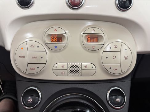 Used 2013 FIAT 500 Lounge w/ Luxury Leather Pkg FWD image 16