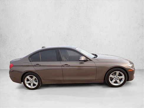 Used 2014 BMW 328i xDrive Sedan AWD/4WD image 5