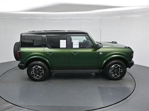 Certified 2025 Ford Bronco Outer Banks image 39