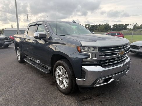 Used 2021 Chevrolet Silverado 1500 LTZ AWD/4WD image 1