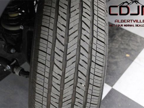 Used 2024 Jeep Wrangler Sahara w/ Technology Group image 45