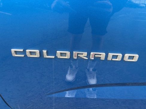 Used 2022 Chevrolet Colorado W/T w/ Custom Special Edition RWD image 16