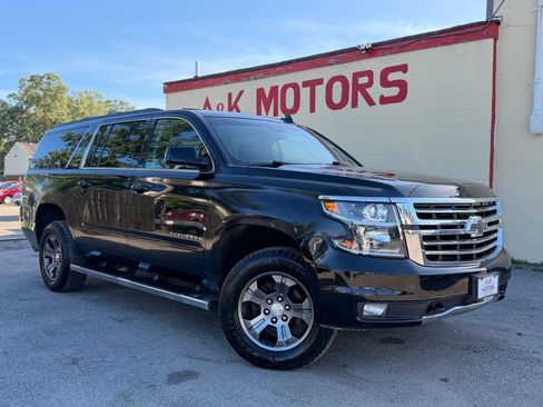Used 2015 Chevrolet Suburban LT AWD/4WD image 1