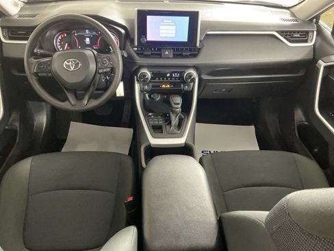 Used 2023 Toyota RAV4 LE AWD/4WD image 30