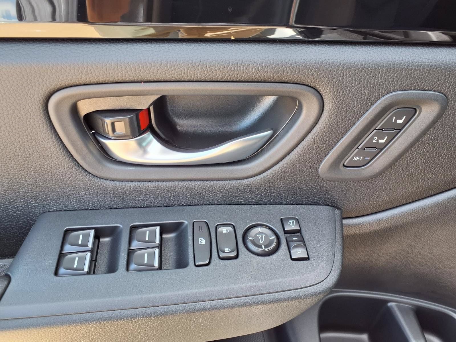 Used 2026 Honda Pilot TrailSport image 23