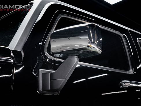 Used 2009 HUMMER H3T Alpha image 36