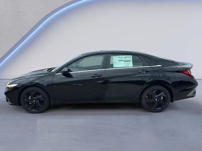New 2026 Hyundai Elantra SEL Sport Premium
