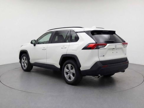 Used 2025 Toyota RAV4 XLE image 4