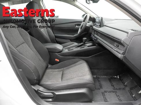Used 2024 Honda Accord EX image 23