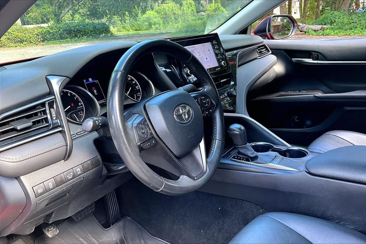 Used 2024 Toyota Camry SE FWD image 14