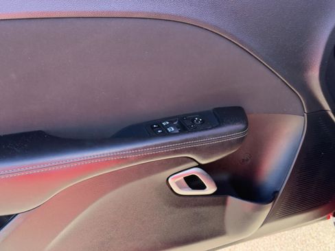 Used 2022 Dodge Challenger R/T image 12