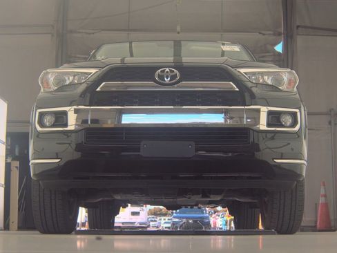 Used 2019 Toyota 4Runner Limited w/ Wilderness Package image 19