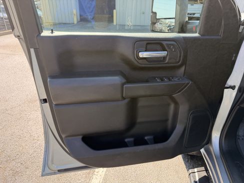Used 2024 Chevrolet Silverado 2500 Custom w/ Custom Value Package AWD/4WD image 11
