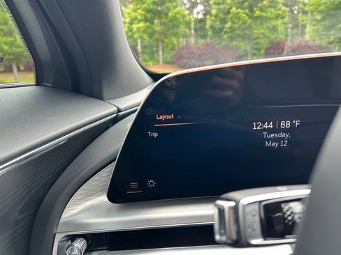 Used 2025 Cadillac Lyriq Sport RWD image 26