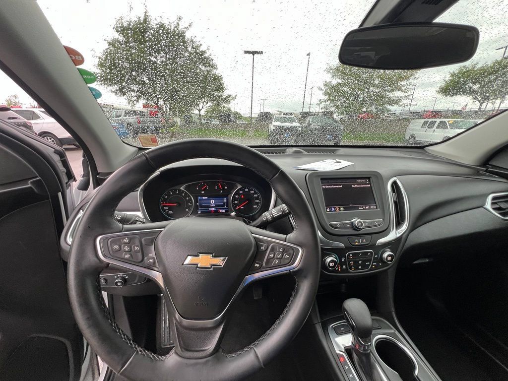 Used 2024 Chevrolet Equinox LT AWD/4WD image 36
