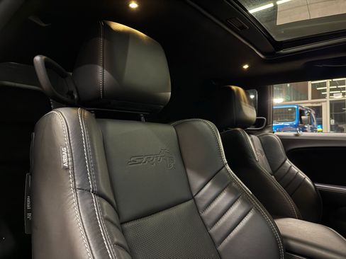 Used 2020 Dodge Challenger SRT Hellcat Redeye image 24