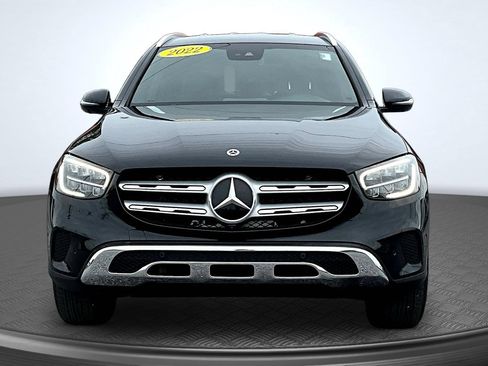 Used 2022 Mercedes-Benz GLC 300 w/ Premium Package Lite image 2