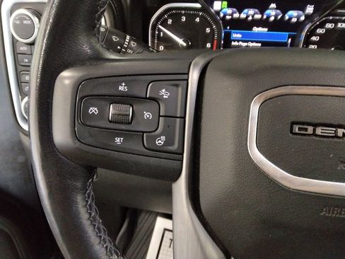 Used 2022 GMC Sierra 1500 Denali w/ Denali Reserve Package image 11
