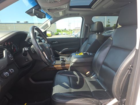 Used 2018 Chevrolet Tahoe LT AWD/4WD image 13