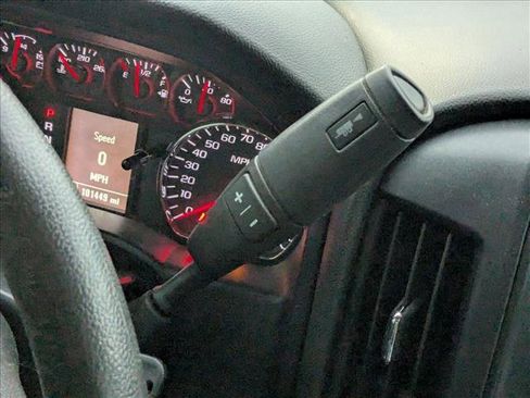 Used 2018 Chevrolet Silverado 1500 W/T w/ Trailering Package image 6