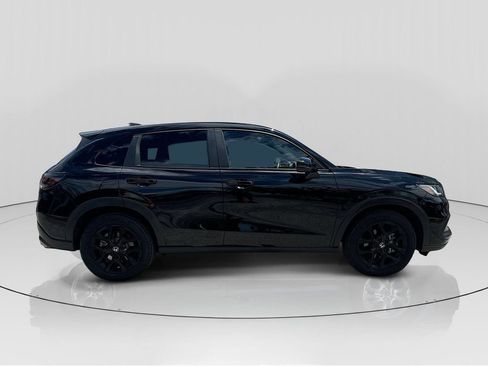 Used 2023 Honda HR-V Sport image 8