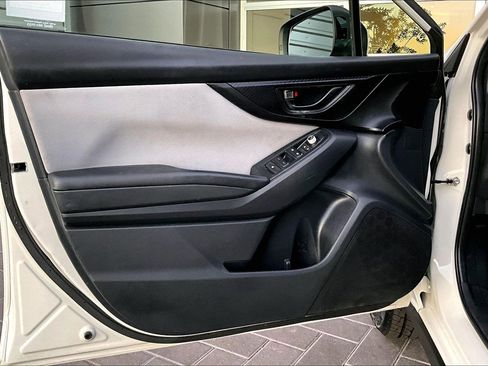 Used 2021 Subaru Crosstrek 2.0i Premium w/ Moonroof Package image 23