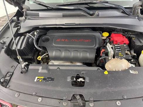 Used 2019 Jeep Compass Trailhawk image 36