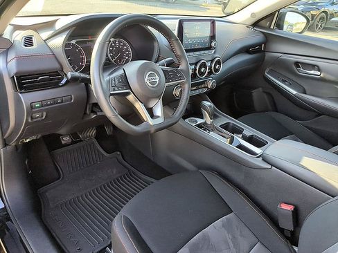 Used 2023 Nissan Sentra SR w/ Electronics Package FWD image 15