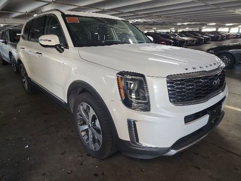 Certified 2021 Kia Telluride S FWD image 1