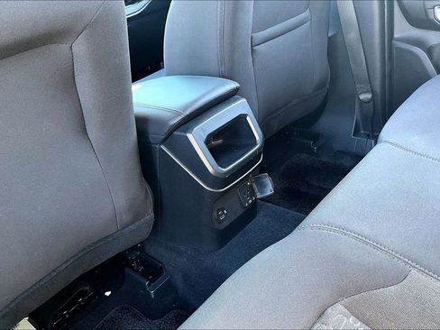 Used 2025 Ford Ranger XLT image 34