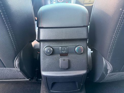 Used 2018 Ford Explorer Sport AWD/4WD image 31