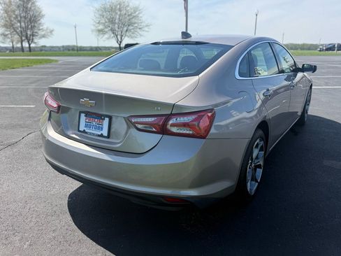 Used 2022 Chevrolet Malibu LT FWD image 4