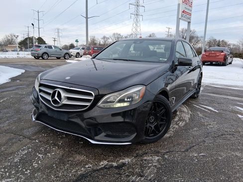 Used 2014 Mercedes-Benz E 350 4MATIC Sedan image 1