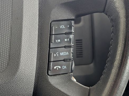 Used 2010 Ford Escape Limited image 21