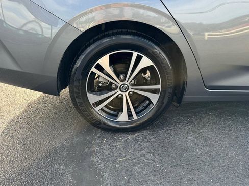 Used 2023 Nissan Sentra SV FWD image 11