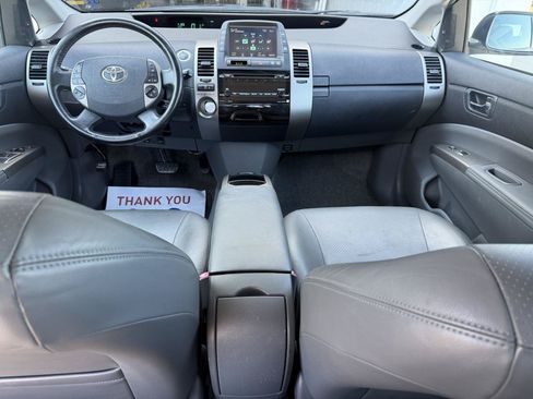 Used 2006 Toyota Prius w/ Pkg 8 FWD image 10