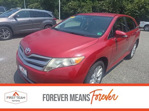 Used 2014 Toyota Venza LE AWD/4WD image 1