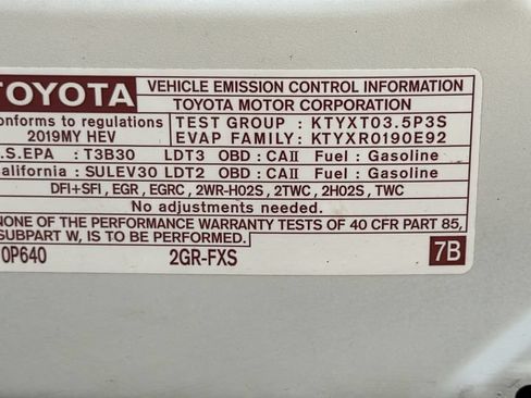 Used 2019 Toyota Highlander Limited AWD/4WD image 42