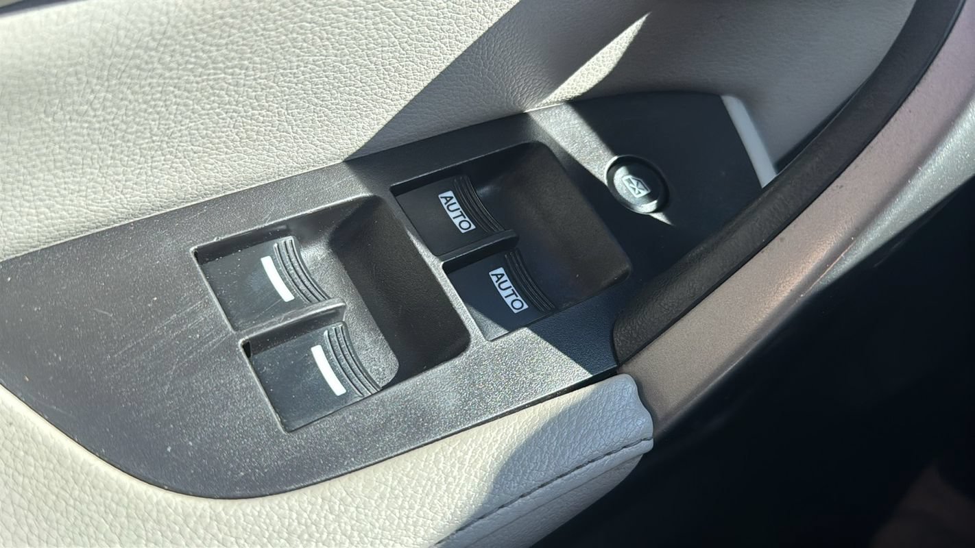 Used 2011 Acura MDX w/ Advance Package AWD/4WD image 26