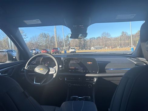 New 2026 Chevrolet Traverse LT w/ Driver Confidence Package image 17