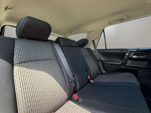 Used 2014 Toyota 4Runner Trail AWD/4WD image 22