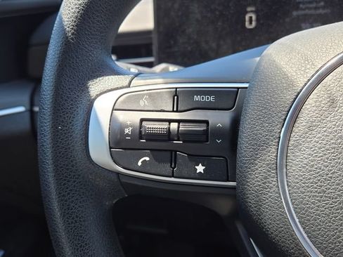 Certified 2025 Kia K5 LXS FWD image 21