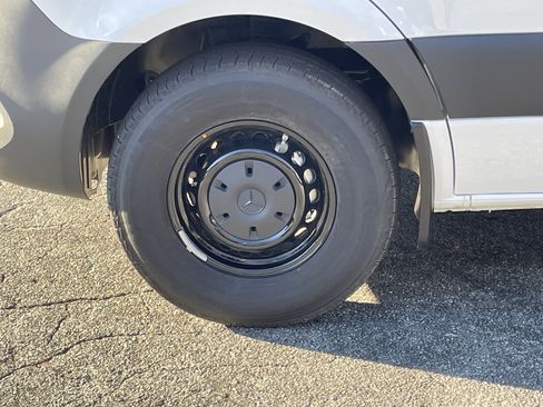 New 2025 Mercedes-Benz Sprinter 2500 image 20