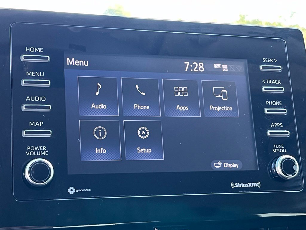 Used 2022 Toyota Camry SE FWD image 21