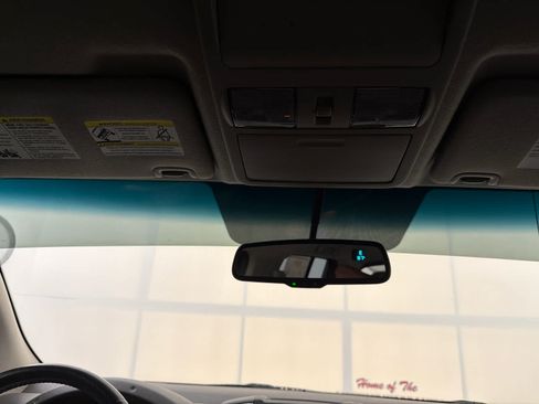 Used 2018 Nissan Frontier SV w/ Value Truck Package RWD image 20