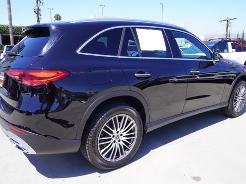Used 2026 Mercedes-Benz GLC 300 image 7