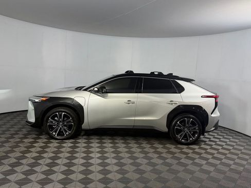 Used 2025 Toyota bZ4X FWD w/ Weather Package image 12