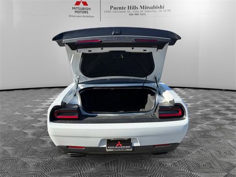 Used 2021 Dodge Challenger SRT Hellcat Redeye image 9