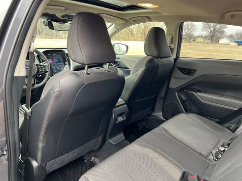 Used 2024 Subaru Crosstrek 2.0i Premium image 20