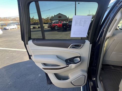 Used 2018 GMC Yukon Denali image 19